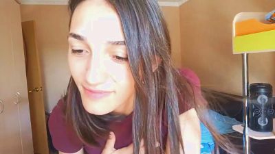 EllenaGalamay live cam on Cam4
