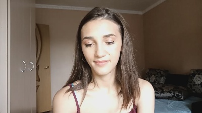 EllenaGalamay live cam on Cam4