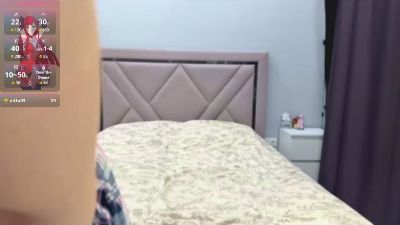 ElletteBeat live cam on Cam4