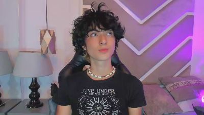 ElliotFontaine live cam on Cam4