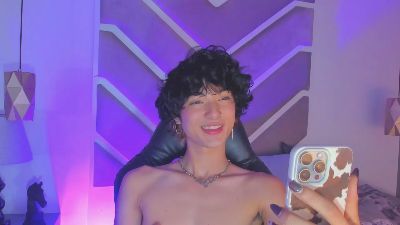 ElliotFontaine live cam on Cam4