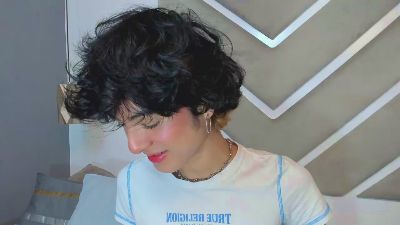 ElliotFontaine live cam on Cam4