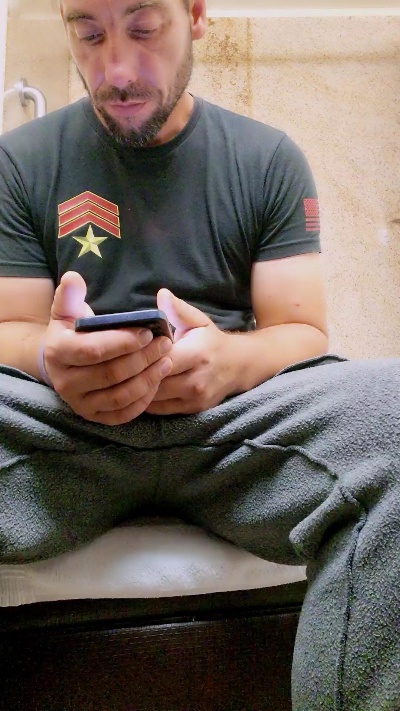 EllisD live cam on Cam4