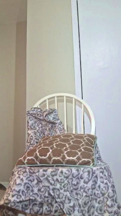 EllisD live cam on Cam4