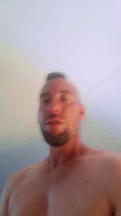 EllisD live cam on Cam4