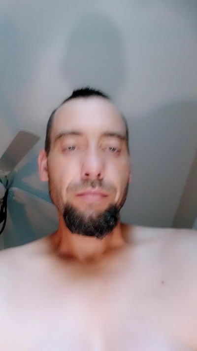 EllisD live cam on Cam4