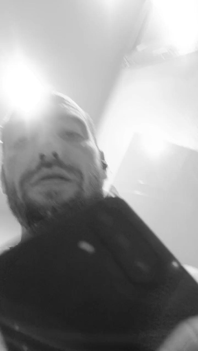 EllisD live cam on Cam4