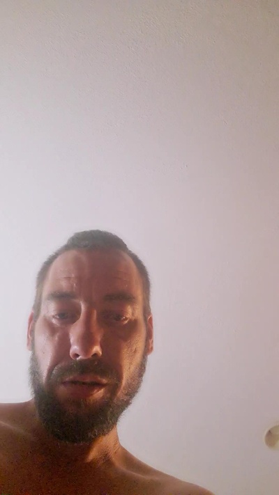 EllisD live cam on Cam4