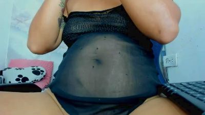 EllyBloom live cam on Cam4
