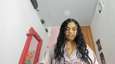 EllyBloom live cam on Cam4