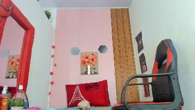 EllyBloom live cam on Cam4