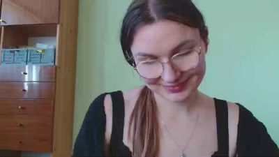 EllyHEARTx live cam on Cam4