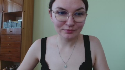 EllyHEARTx live cam on Cam4