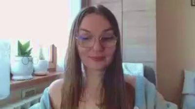 EllyHEARTx live cam on Cam4