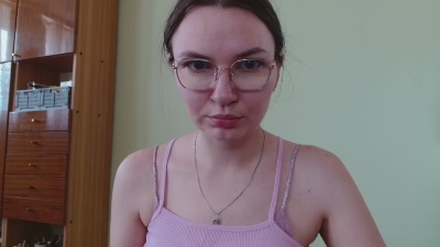 EllyHEARTx live cam on Cam4