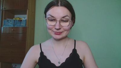 EllyHEARTx live cam on Cam4