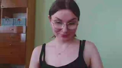 EllyHEARTx live cam on Cam4