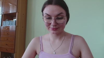 EllyHEARTx live cam on Cam4