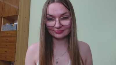 EllyHEARTx live cam on Cam4