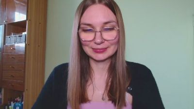 EllyHEARTx live cam on Cam4