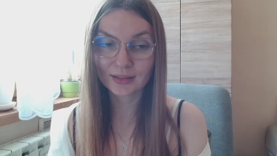 EllyHEARTx live cam on Cam4