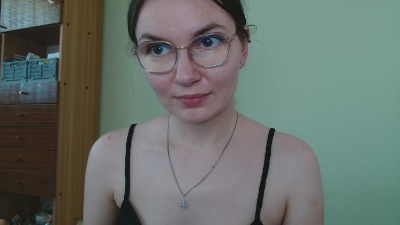 EllyHEARTx live cam on Cam4