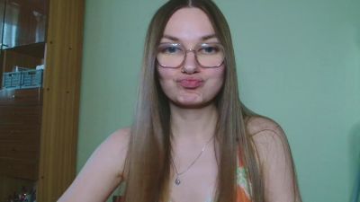 EllyHEARTx live cam on Cam4