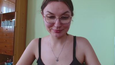 EllyHEARTx live cam on Cam4