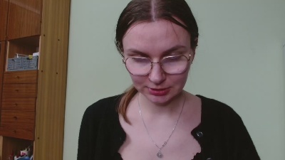 EllyHEARTx live cam on Cam4