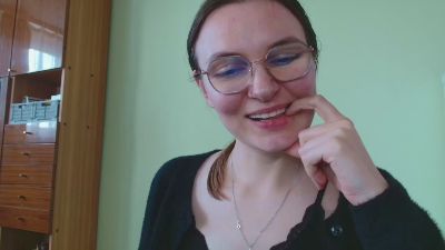 EllyHEARTx live cam on Cam4