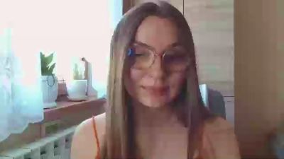EllyHEARTx live cam on Cam4
