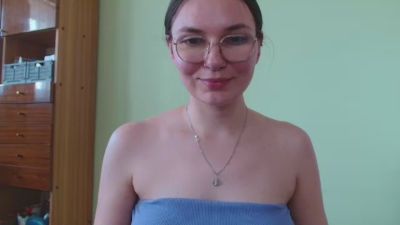 EllyHEARTx live cam on Cam4
