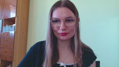 EllyHEARTx live cam on Cam4