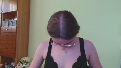 EllyHEARTx live cam on Cam4