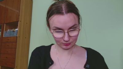 EllyHEARTx live cam on Cam4