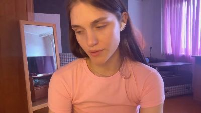 EllyThro live cam on Cam4