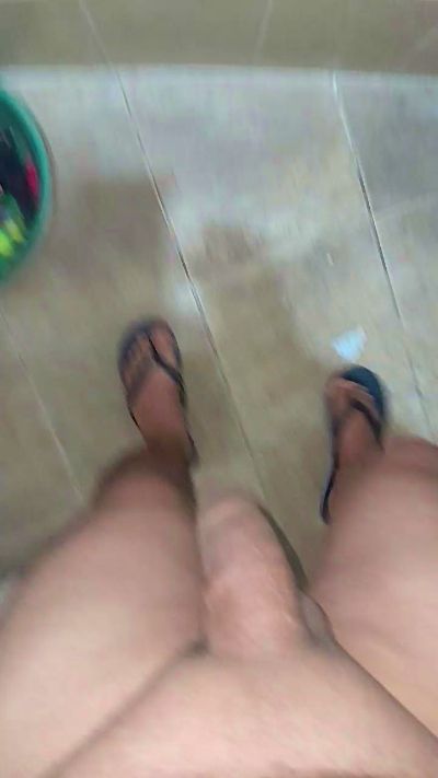Elmenhot40 live cam on Cam4