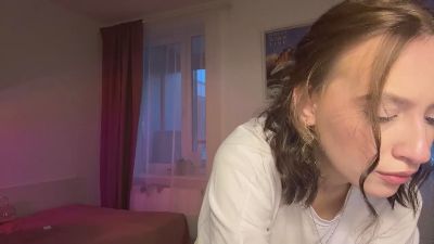 ElnaBlanford live cam on Cam4