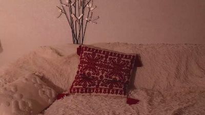 ElnaMolitor live cam on Cam4