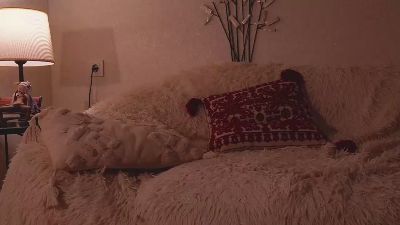 ElnaMolitor live cam on Cam4