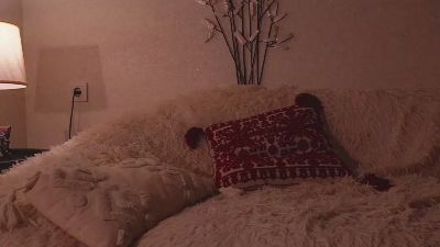 ElnaMolitor live cam on Cam4