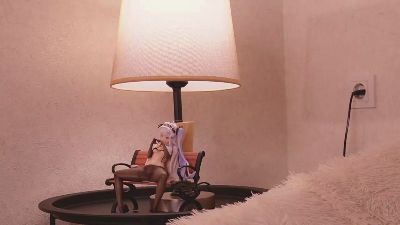 ElnaMolitor live cam on Cam4