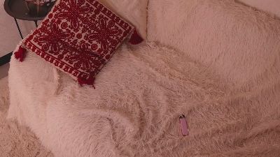 ElnaMolitor live cam on Cam4