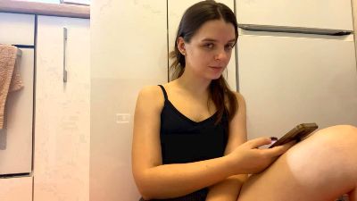 ElnoraCadet live cam on Cam4