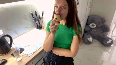 ElnoraCadet live cam on Cam4