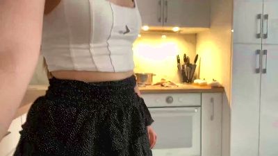 ElnoraCadet live cam on Cam4
