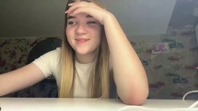 ElnoraPurslow live cam on Cam4