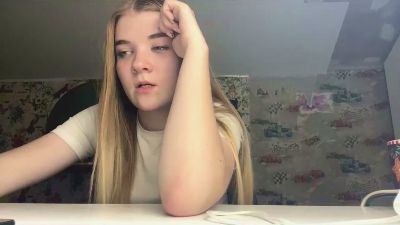 ElnoraPurslow live cam on Cam4