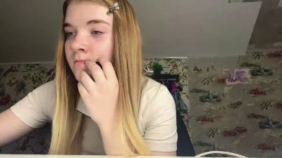 ElnoraPurslow live cam on Cam4