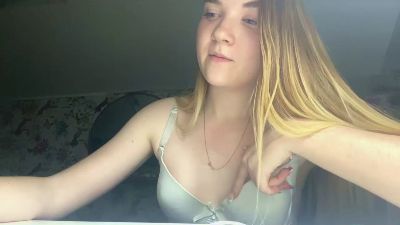 ElnoraPurslow live cam on Cam4